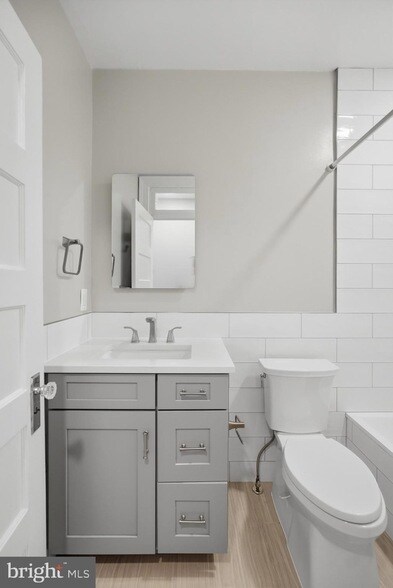 Building Photo - 3839 Beecher St NW