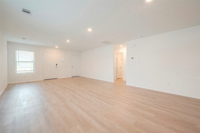 Building Photo - 26714 Wilderye Cv Ln
