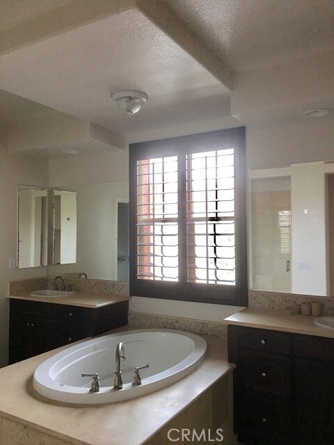 Building Photo - 68 Cienega