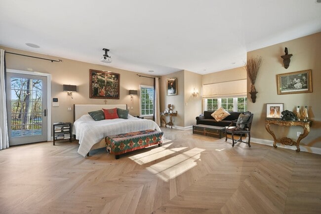 Building Photo - 367 Riversville Rd