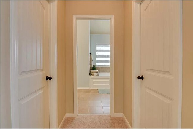 Building Photo - 151 Seaton Ave