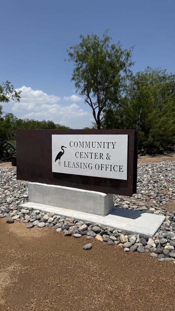 Building Photo - 4004 Peach Ln