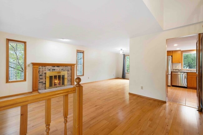 Building Photo - 12323 SW Millview Ct