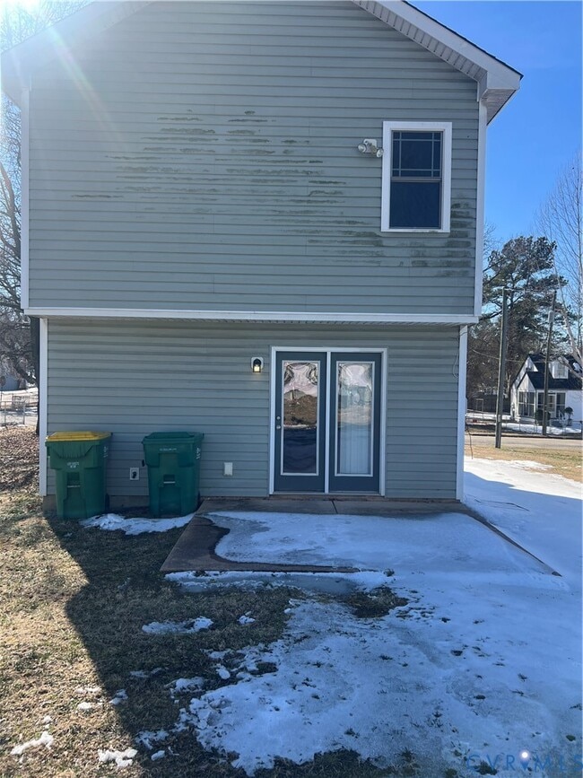 Building Photo - 1111 Tabb Ave