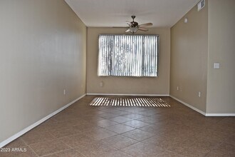 Building Photo - 1701 E Colter St