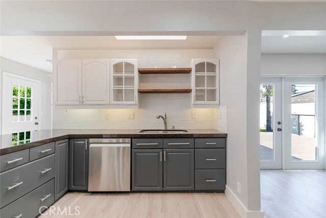 Building Photo - 6223 Carpenter Ave