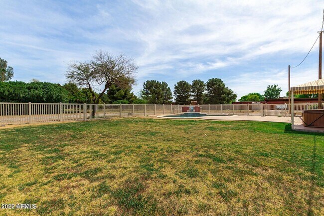 Building Photo - 24007 S Lindsay Rd