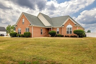 Building Photo - 523 Murray Fork Dr
