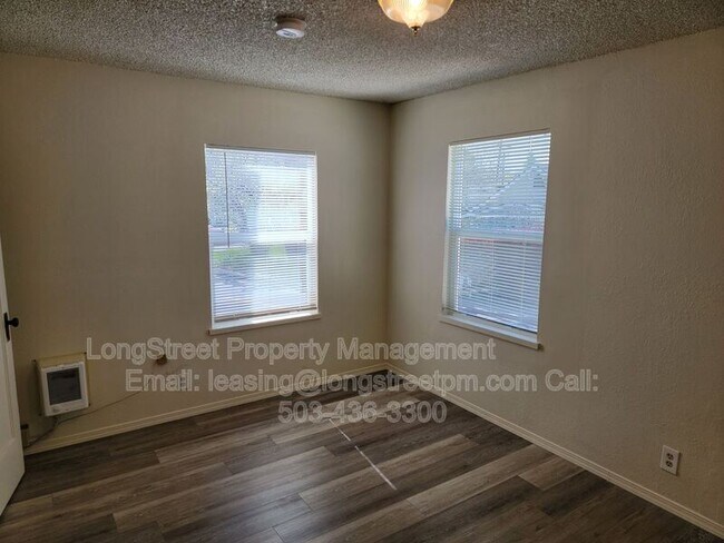 Building Photo - 205 NW Kings Blvd