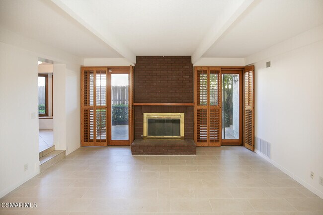 Building Photo - 4554 Rayburn St