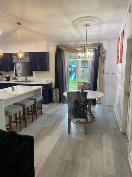 Building Photo - 622 Tejon Ave SW