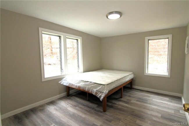 Building Photo - 71 Miller Rd