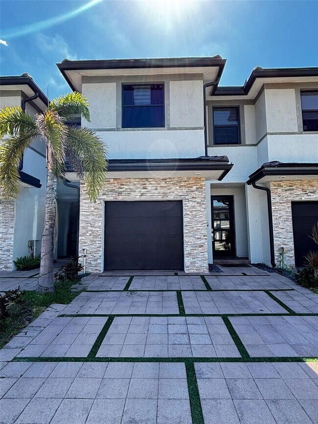 Primary Photo - Northwest 91st Court, Miami Lakes, FL 33018 - 3 BR 2.5 BA townhouse