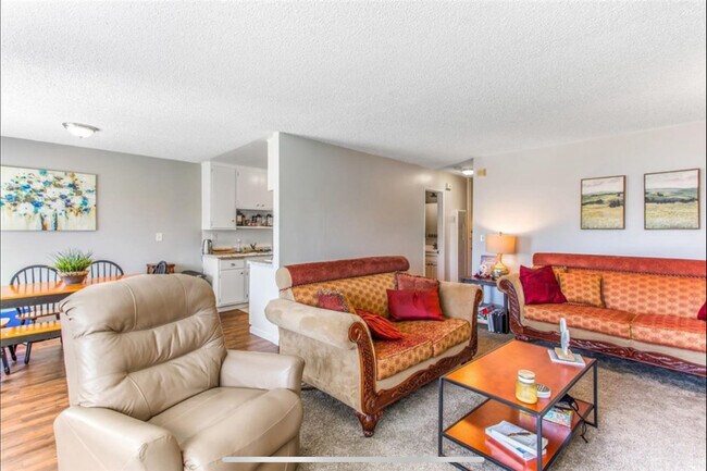 Building Photo - 25380 State St