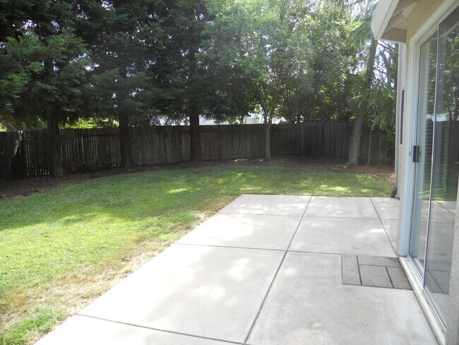 Building Photo - 8949 Panamint Ct