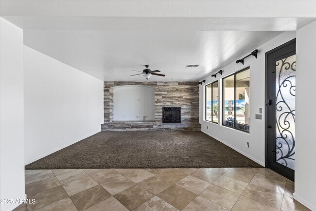 Building Photo - 18330 W Woodrow Ln