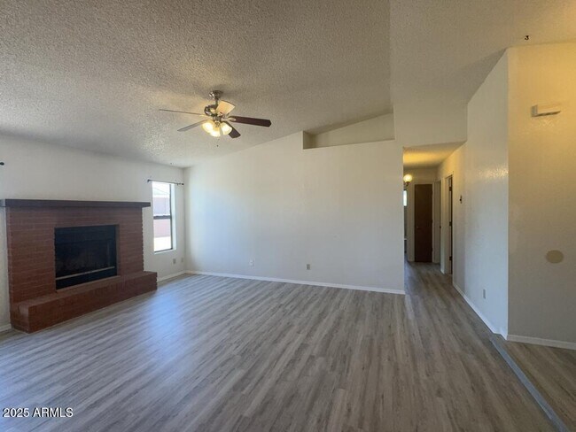 Building Photo - 1643 S Loma Plaza