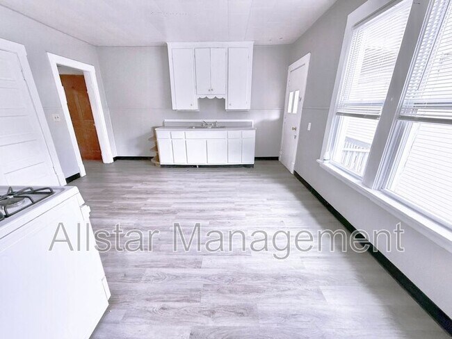 Building Photo - 6714 Worley Ave