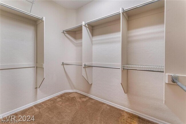 Building Photo - 6641 Scavenger Hunt St