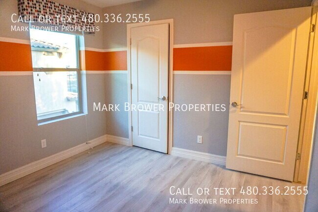 Building Photo - 3016 E Shannon St