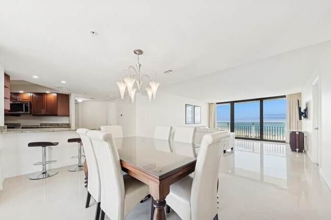 Building Photo - 3000 N Ocean Dr