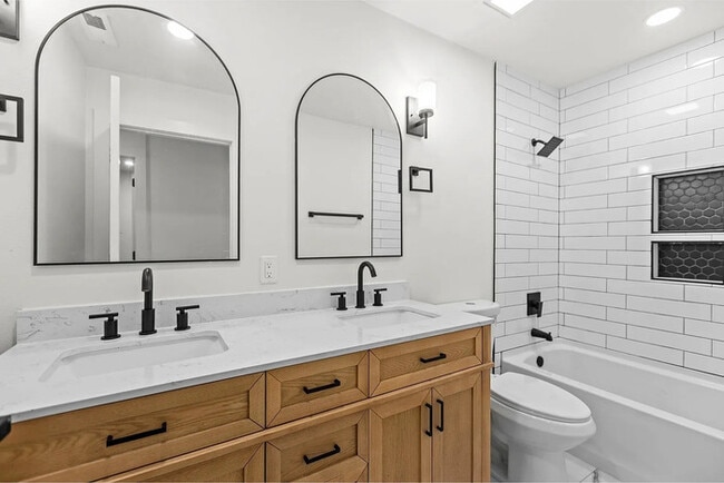 Building Photo - Earn Wealth While Leasing - Like a Homeowner - Lease to Own