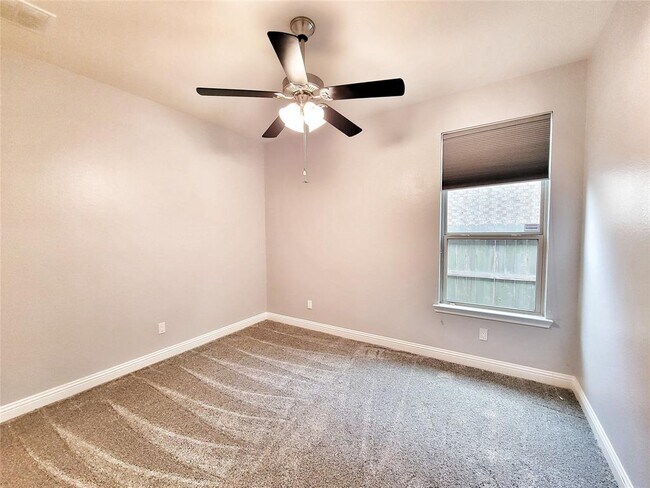 Building Photo - 2316 Vineyard Terrace Ln