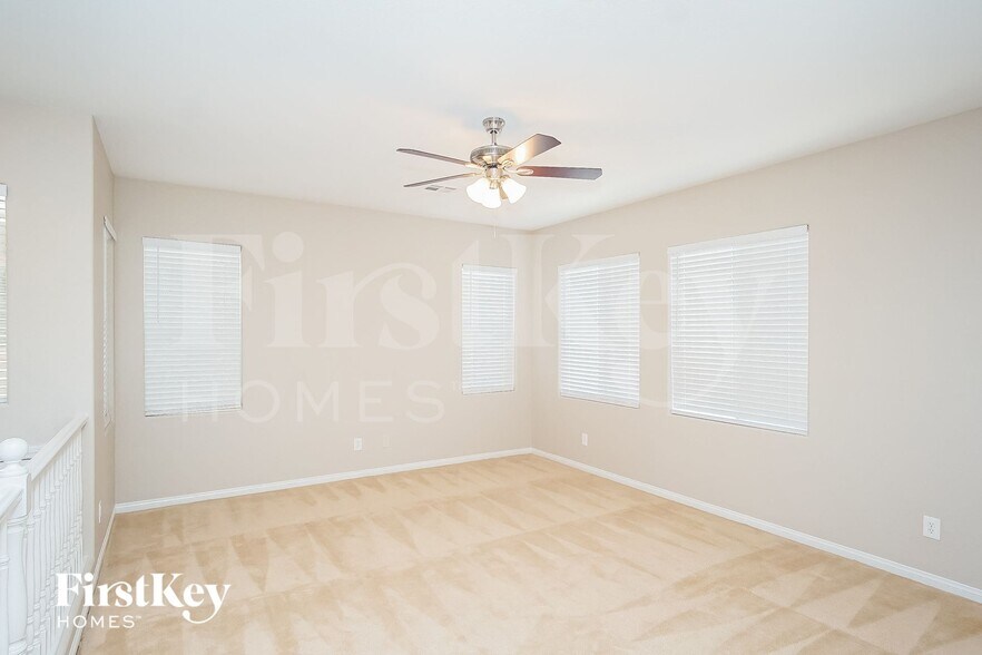 Building Photo - 8688 Pico Grande Ct