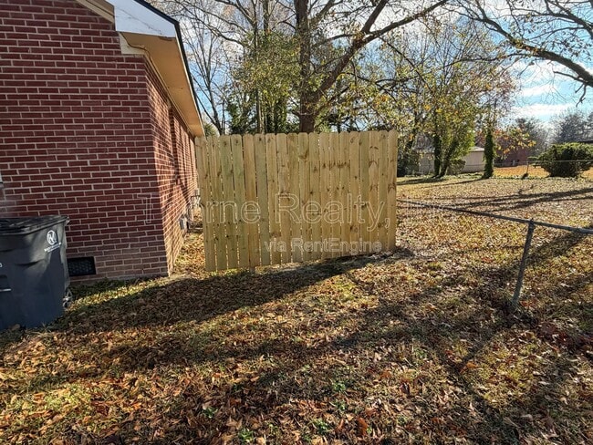 Building Photo - 617 Pennsylvania Ave