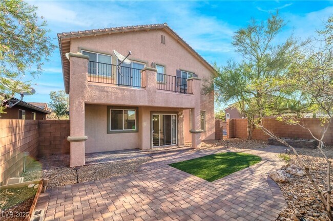 Building Photo - 7425 Glorious Sun Dr