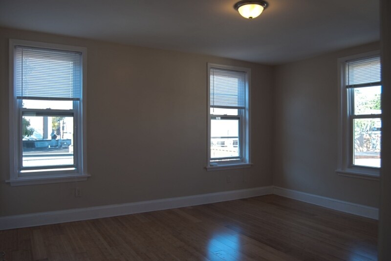Building Photo - 4019 Powelton Ave