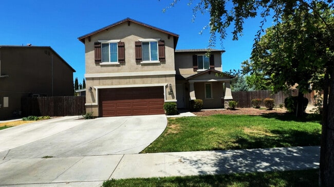 Primary Photo - Beautiful Home for Rent in Shannon Ranch!