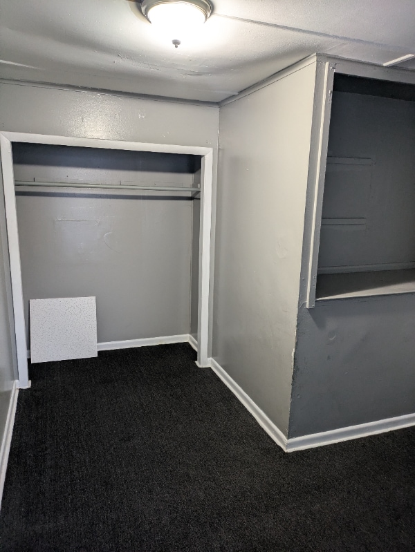 Building Photo - 68 Birch St