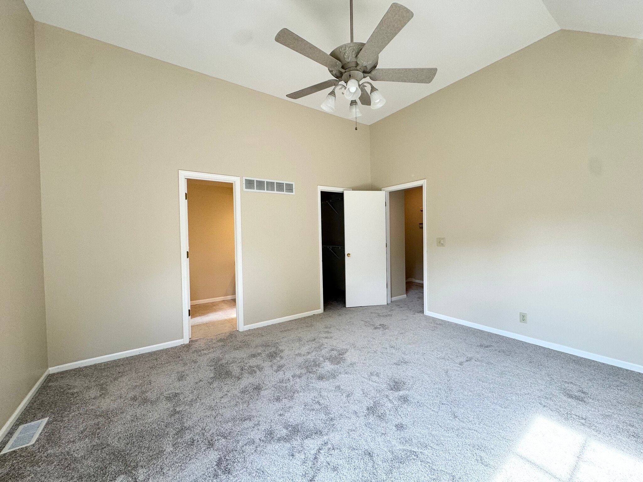 Building Photo - 14709 Goodman St