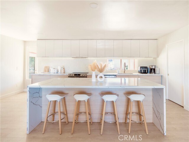Building Photo - 70410 Cottonwood Dr