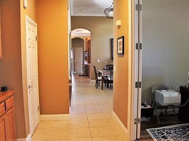 Building Photo - 12309 Thornwood Dr