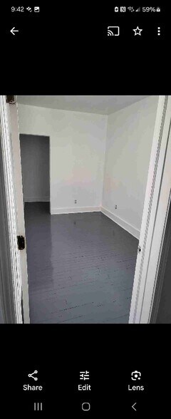 Building Photo - 246 Whitney Pl