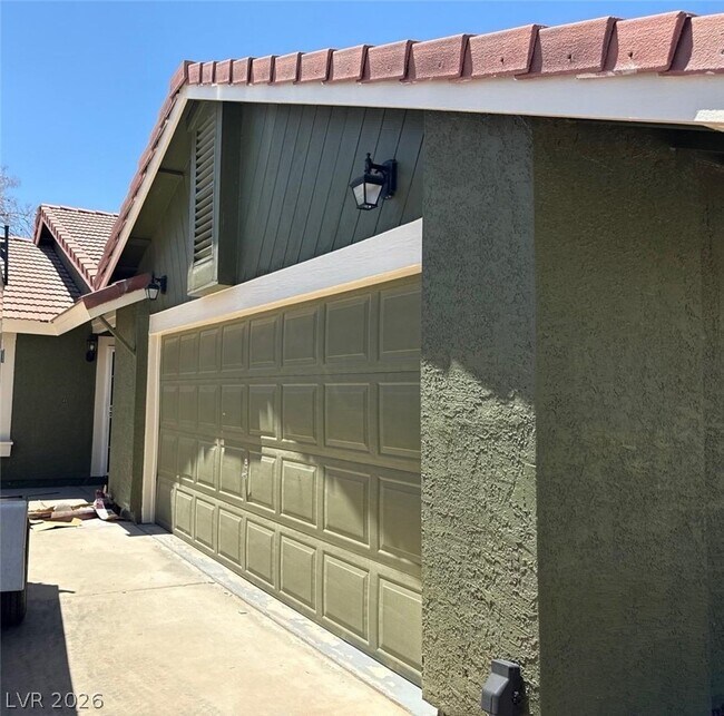 Building Photo - 8913 Torcello Dr