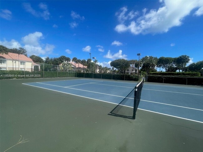 Building Photo - 815 Boynton Beach Blvd