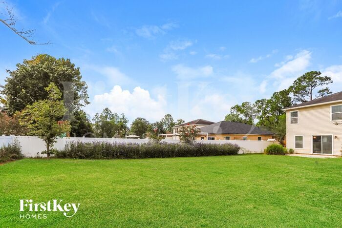 Building Photo - 217 Cezanne Cir