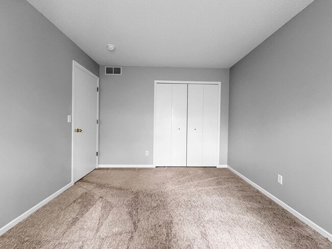 Building Photo - 8349 Kimball Dr