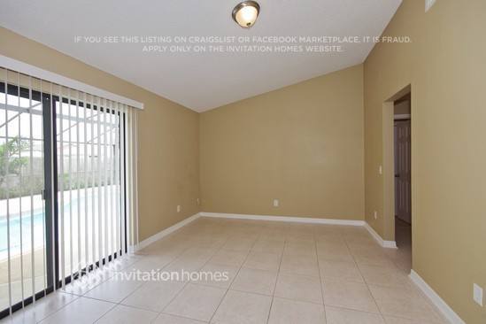 Building Photo - 605 Fisher Ct