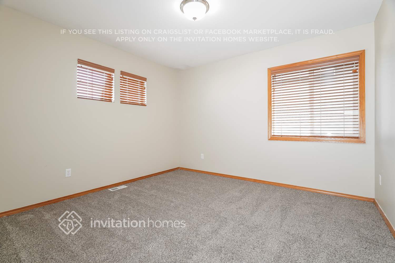 Building Photo - 34229 13th Ct SW