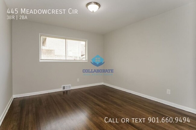 Building Photo - 445 Meadowcrest Cir