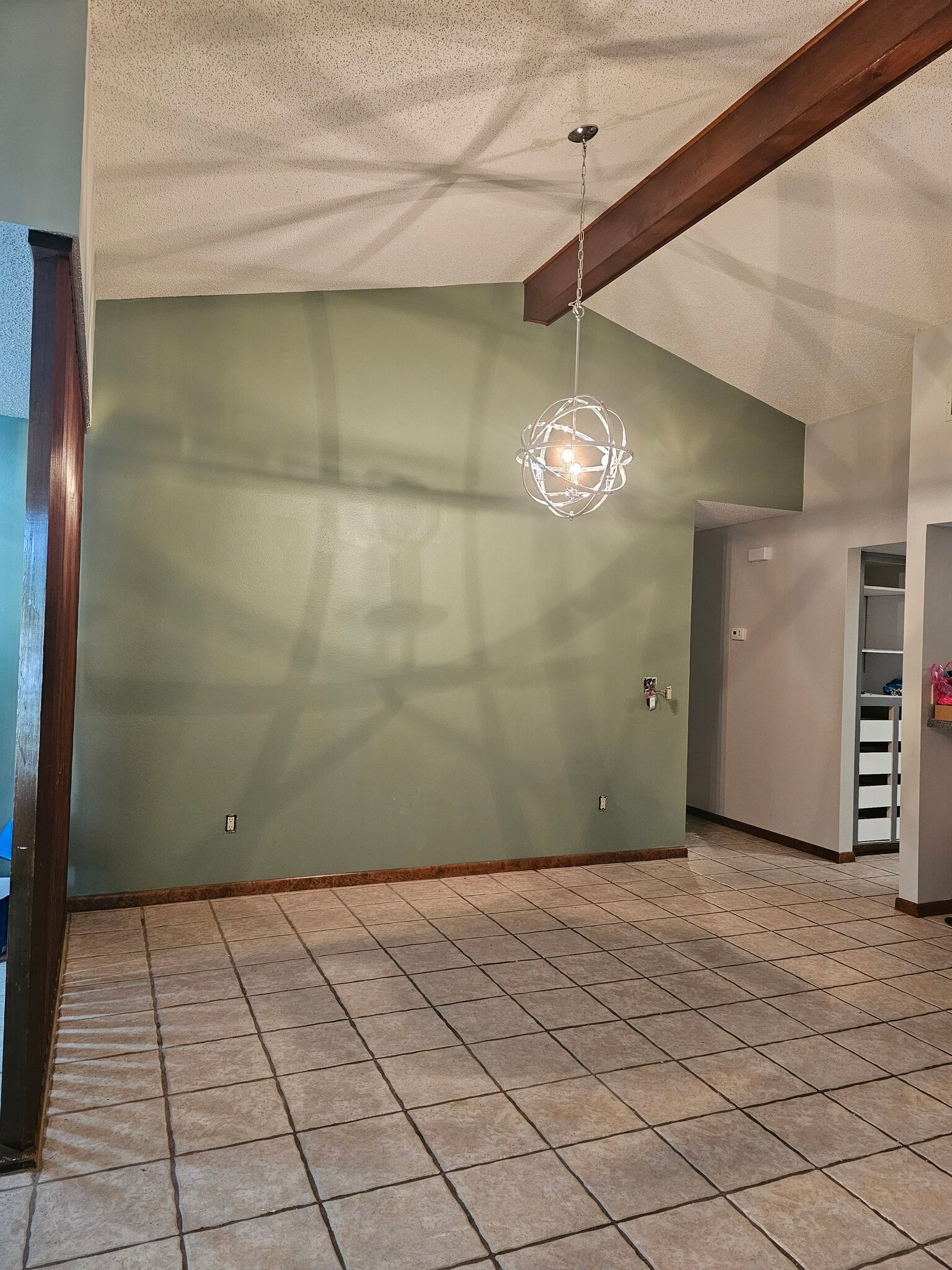 Building Photo - 51 Golfview Ct