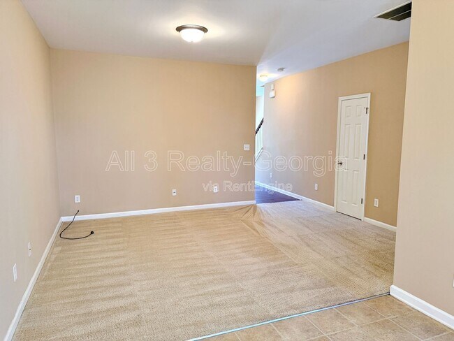 Building Photo - 2390 Camden Oak Way