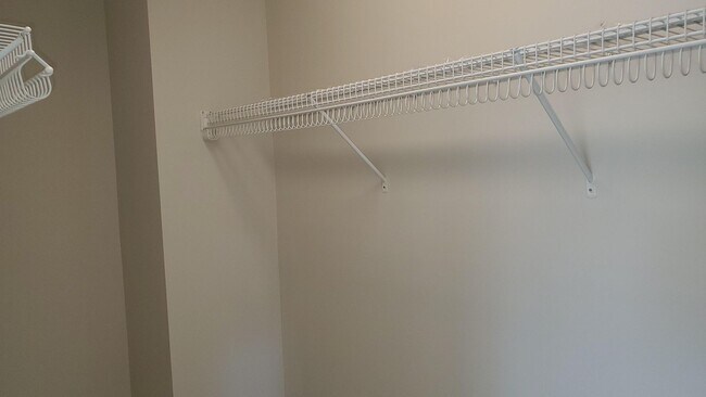 Building Photo - Coming Soon! 3 Bedroom / 2.5 Bath in South...