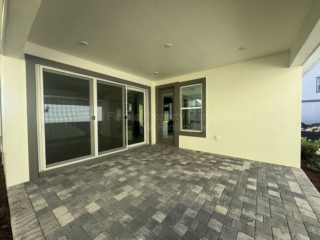 Building Photo - 9819 Gobat Aly