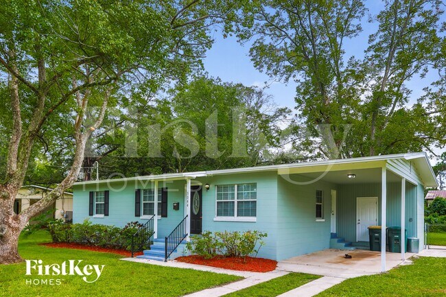 Building Photo - 3044 Yanlee Ln