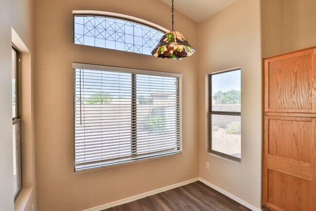 Building Photo - 14919 N 149th Dr